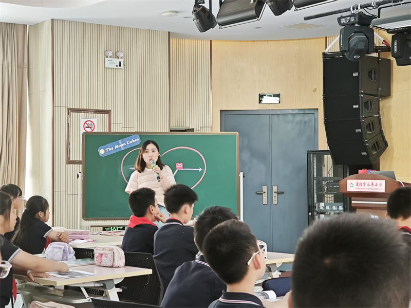溫貞云上課.jpg